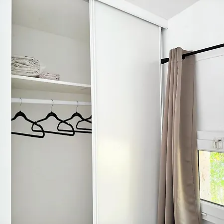 Aurore Apartment *